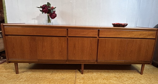 Mid Century Retro Vintage Teak lange Anrichte von William Lawrence 1960
