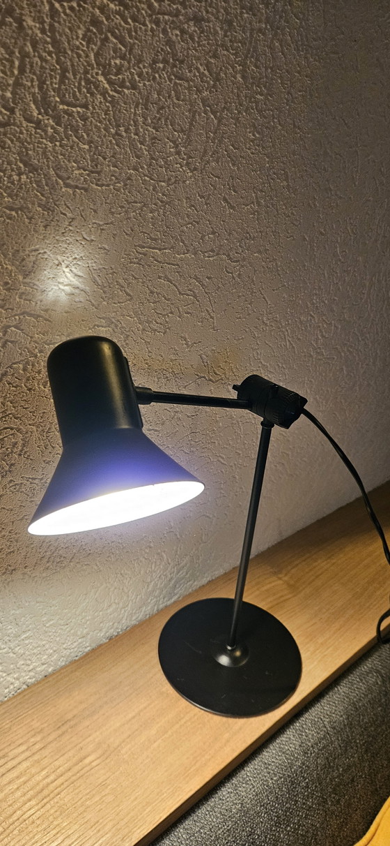 Image 1 of Veneta lumi desk/table lamp massive