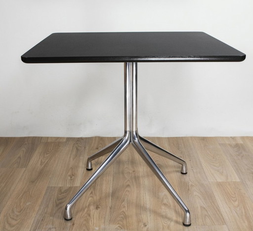 HAY Table „Über einen Tisch“ AA15 Schwarzes Quadrat von Hee Welling