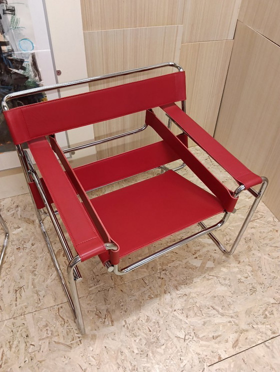 Image 1 of KNOLL Studio Set van 2 WASSILY B3 fauteuils (NIEUW) in rood leer