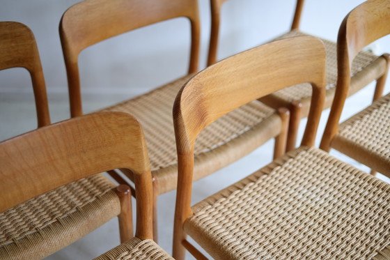 Image 1 of Set aus 6 Esszimmerstühlen, Modell 75, Niels Otto Møller
