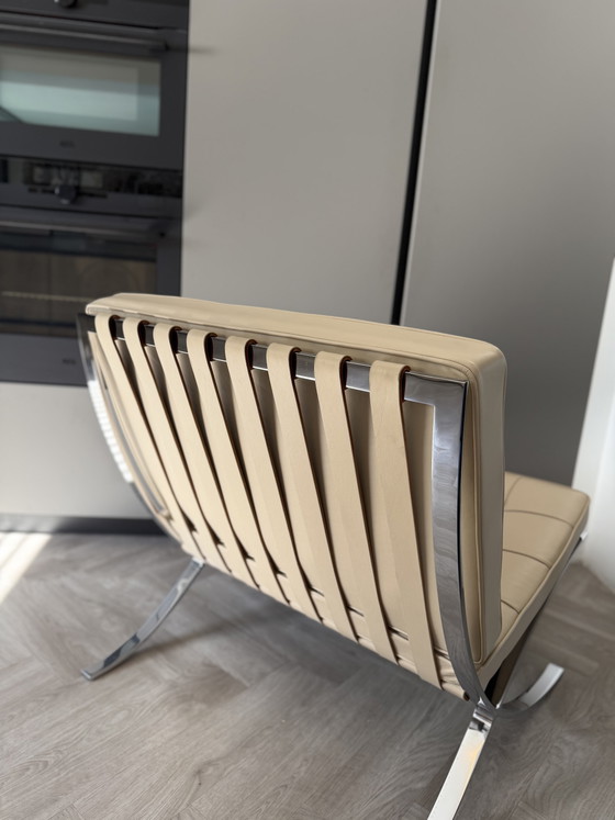 Knoll Barcelona Stoel – Stoelen / fauteuils, Leather, Metal (photo 6 of 15)