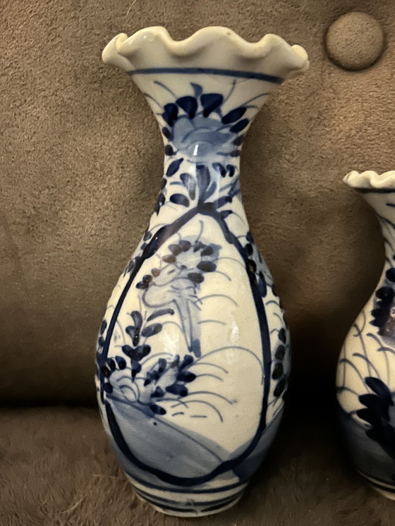 Image 1 of Japans blauw wit vaasje in imara stijl 12 centimeter 