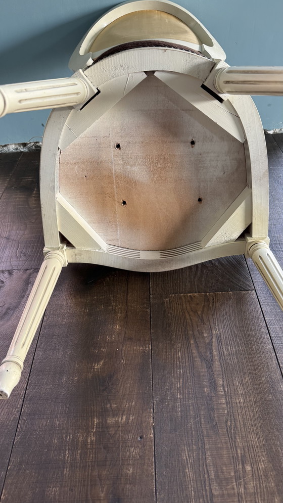 Image 1 of Chaise ancienne cousue à la main