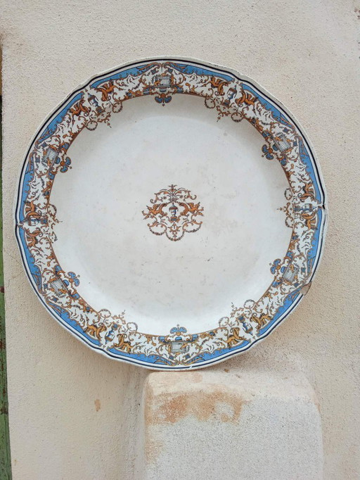 Plato de barro: Gien, siglo XIX