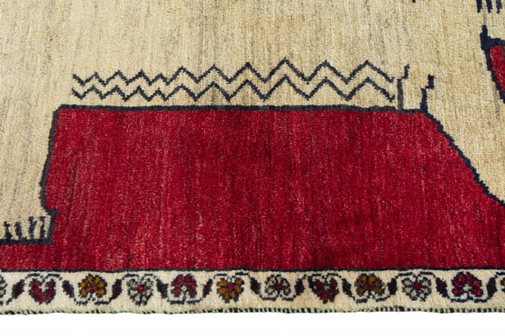 Image 1 of Handgeknüpfter Gabbeh Nomadenteppich Mit Löwenmotiv – 149 X 102 Cm