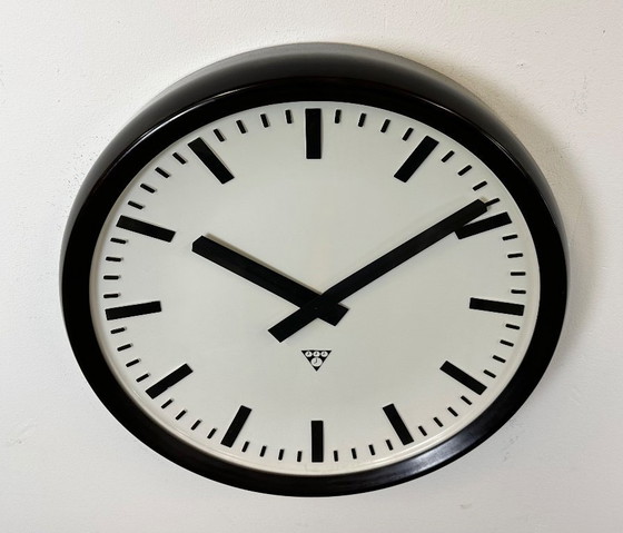Image 1 of Large Industrial Bakelite Factory Wall Clock from Pragotron, 1960s