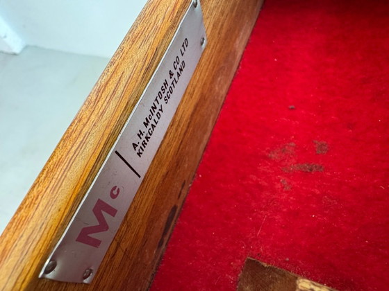 Image 1 of Cassettiera vintage McIntosh