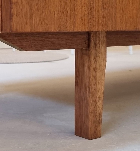 Image 1 of Credenza bassa di metà secolo