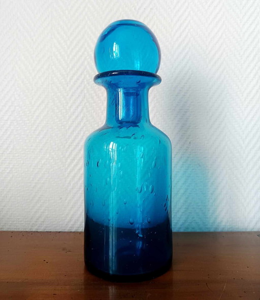 4x Vintage Blue Glass Apothecary Bottles