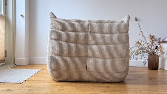 Image 1 of Canapé 1 place Original Ligne Roset Togo – Velours côtelé beige