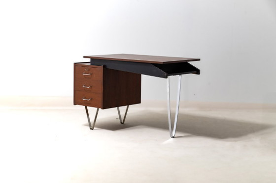 Floating minimalist hairpin desk by Nijkerk, 1950s – Wood (photo 3 of 10)
