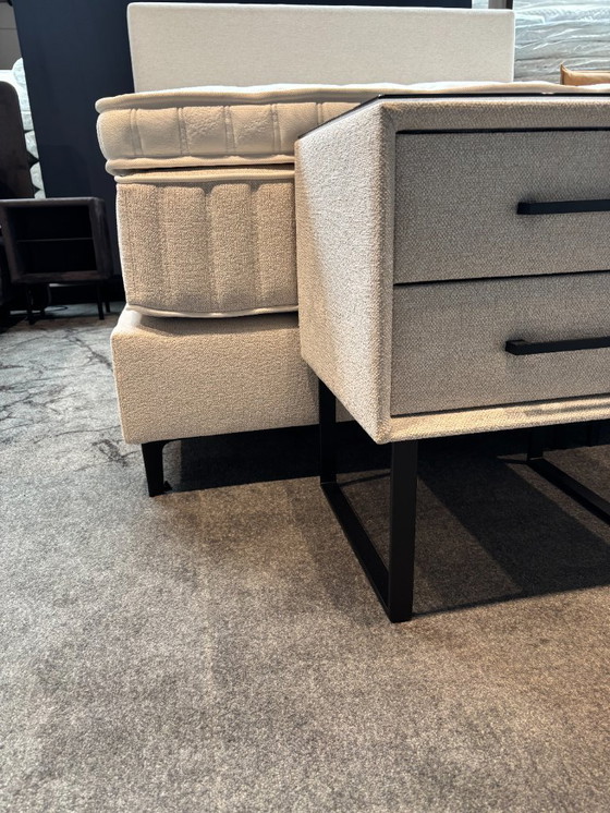 Image 1 of Serta Vogue box spring Tom 180 x 210