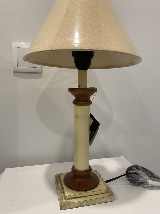 Image 1 of Coppia di lampade da tavolo classiche: senza tempo ed eleganti