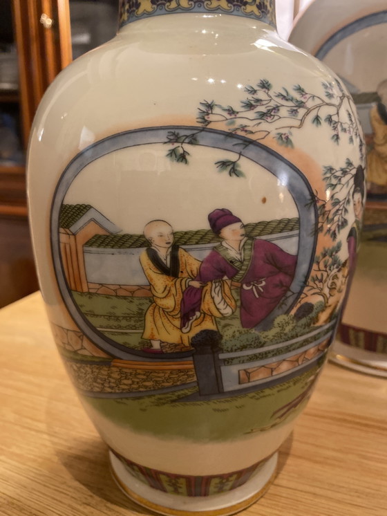 Image 1 of Chinese vaas naar de grote vaas