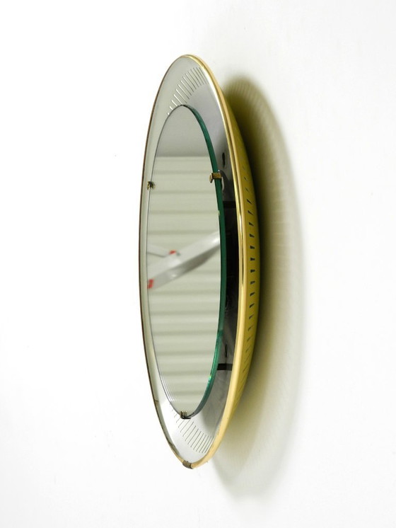 Image 1 of Rare miroir rond illuminé en métal Hillebrand, datant du milieu du XXe siècle (1966).