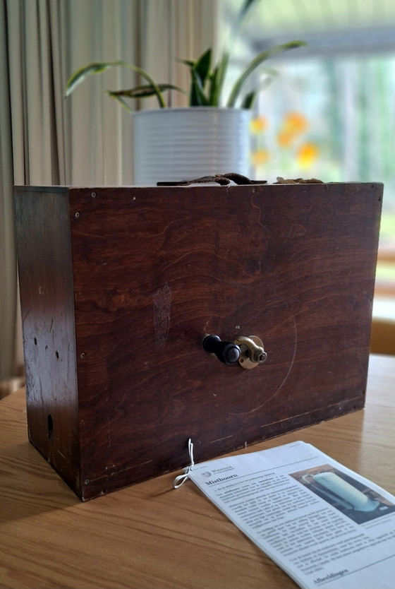 Image 1 of Antique hand-operated ship's fog horn in wooden resonance box – working – ca. 1900