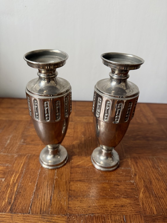 Image 1 of Paar versilberte Metallvasen/Urnen aus den 1920er/30er Jahren