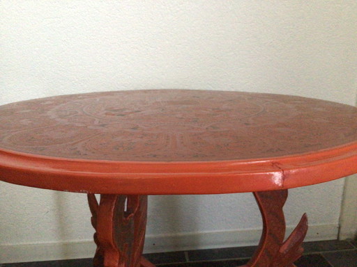 Lackierter Tisch aus Birma
