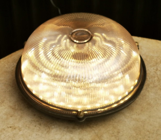 Image 1 of Lampe de cave lourde Marpelec Amiens