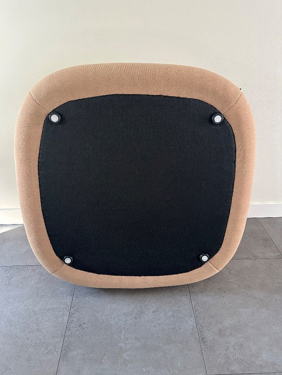 Image 1 of Tavolino Montis con rivestimento Kvadrat