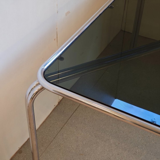 Image 1 of Table de salle à manger vintage en verre chromé avec cadre en tube de l'ère spatiale