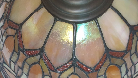 Grande lampada a sospensione in vetro colorato/Tiffany, Belgio – Massive, Lampade a sospensione, Glass (photo 28 of 35)