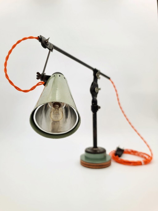 Fostoria workshop lamp - articulated sewing