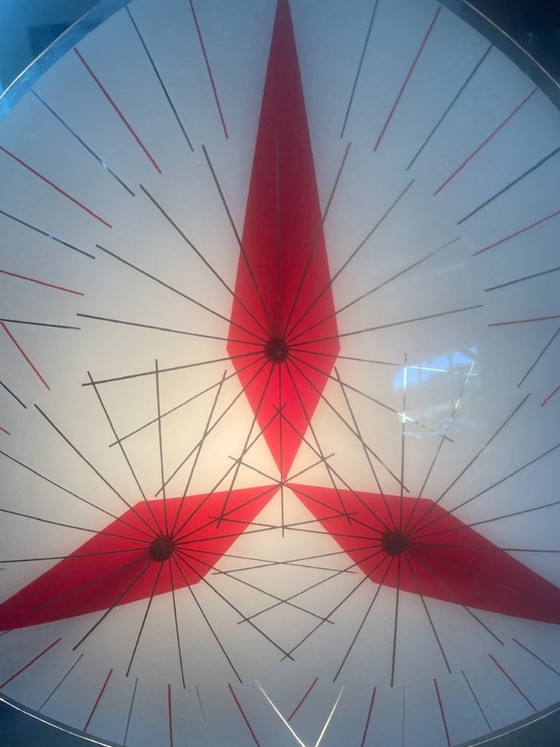 Image 1 of Plafonnier triangulaire en verre et laiton de style Mid-Century
