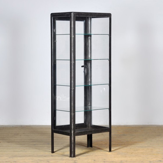 Image 1 of Gabinetto medico dall'Ucraina, datato 1963