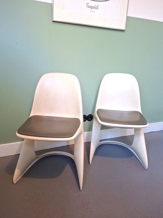 Casalino chair by Alexander Begge for Casala – Chairs and lounge chairs, Plastic, Fiberglass (photo 6 of 10)