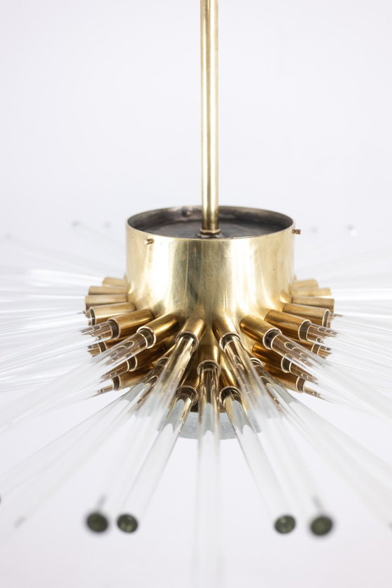 Image 1 of Kronleuchter aus Glasröhren, strahlend. Zeitgenössische Kreation.