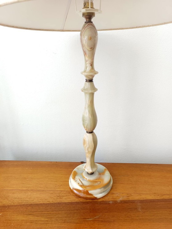 Image 1 of Lampe en onyx 62cm vintage 1970