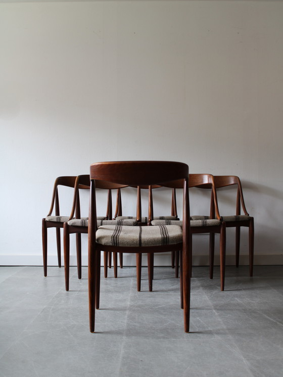 Image 1 of Vintage Danish chairs by Johannes Andersen, model 16