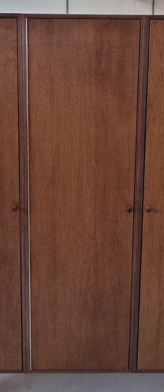Kleiderschrank Arvid, Kleiderschränke, Holz, Braun, Mid Century Modern (Foto 4 von 15)