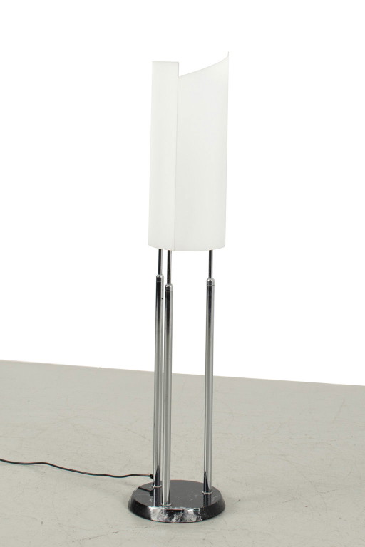 Oluce ‘Arianna’ Bruno Gecchelin vloerlamp