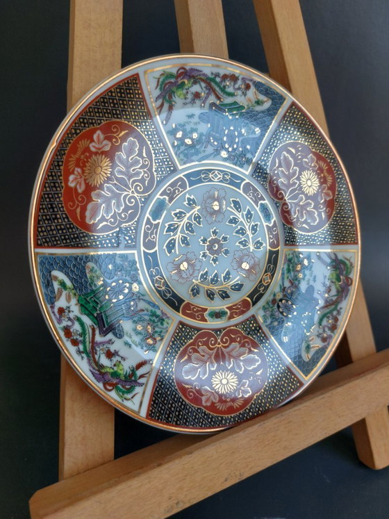 Image 1 of Vintage Hand-Painted Imari Wall Plates with Floral & Bird Motifs - Set of 2
