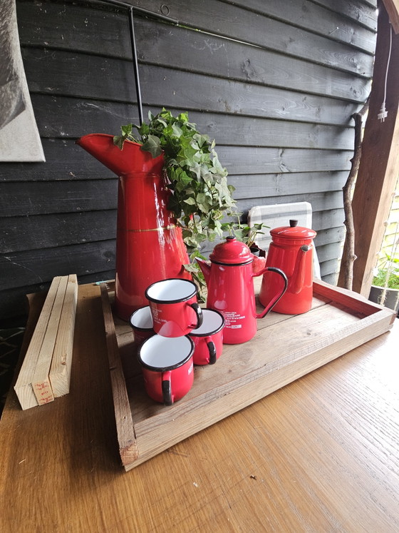 Image 1 of Esmalte rojo
