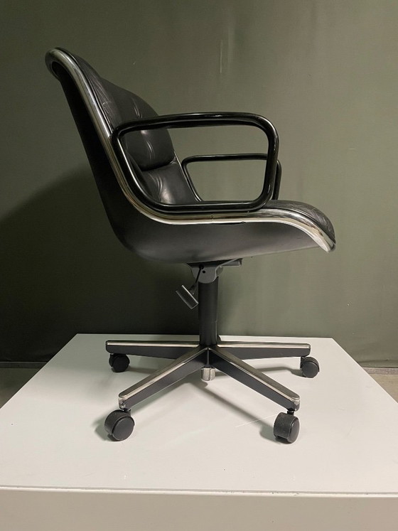 Chaise de bureau de direction vintage Pollock, Knoll, Chaises pivotantes, Cuir, Métal, Noir (photo 9 sur 10)