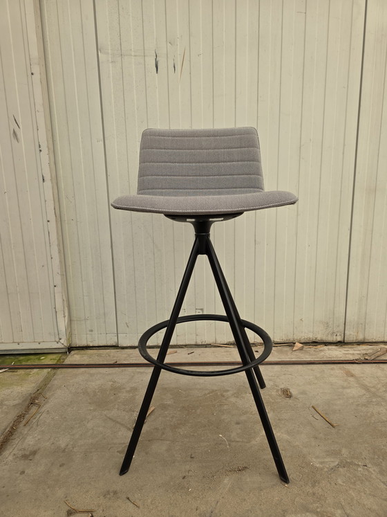 Image 1 of 5 muletas flexibles Andreu World