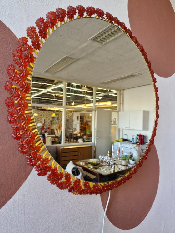 Image 1 of Miroir fleuri au design vintage Emil Stejnar années 60
