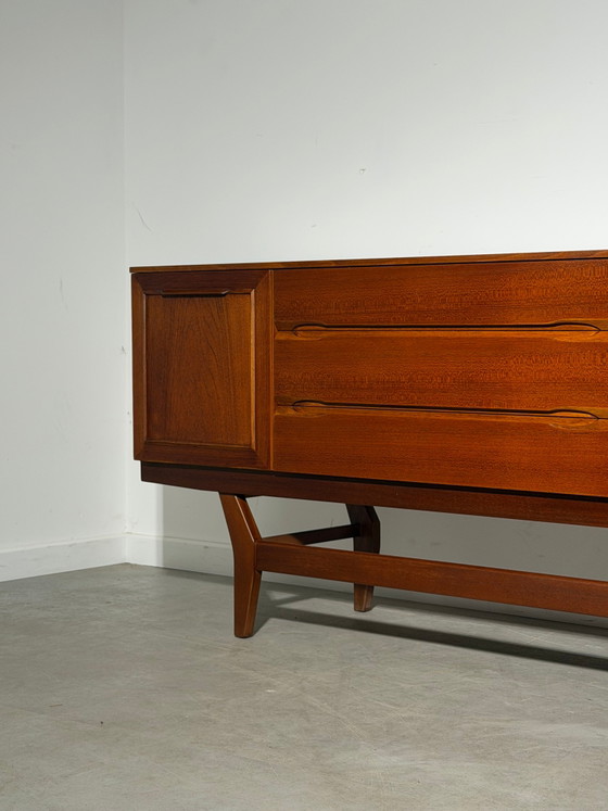 Beautility Teak Sideboard – British Mid-Century Modern, 1960s (photo 5 of 10)