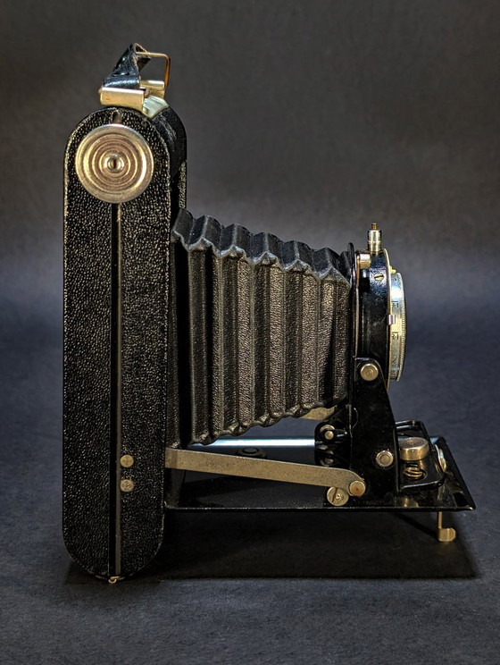 Six-20 Folding Brownie, Second Model 1948–1954 Made in UK – Kodak, Objets déco, Glass, Leather (photo 6 of 15)