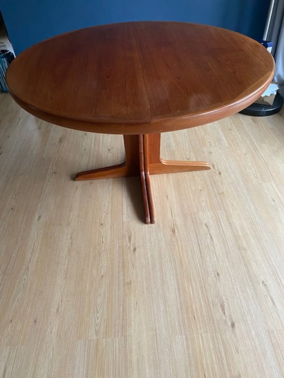 Image 1 of Midcentury Danish round dining table by VV Møbler 1960s - with 2 extensions