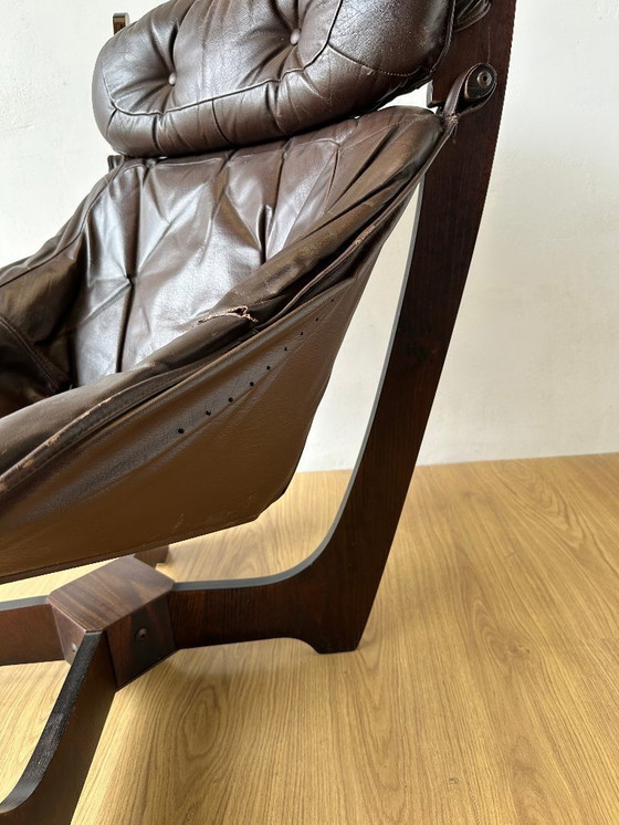 Image 1 of Der Sessel Luna wurde in den 70er Jahren von O. Knutsen entworfen.