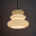 Lampe suspendue vintage par Peill et Putzler, Allemagne, 1960. Modèle AH 1. Verre à lait / verre opalin. Blanc.