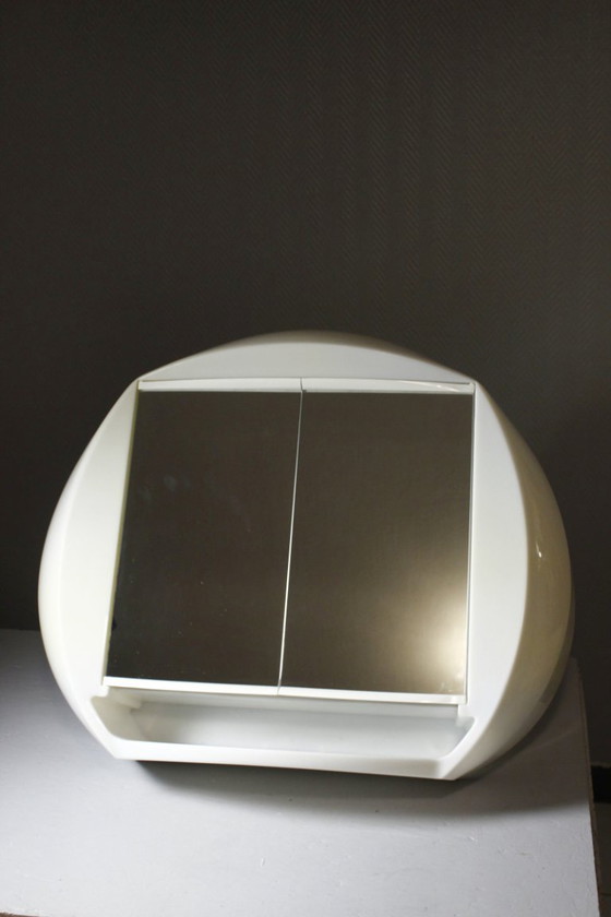Allibert Design Space Age jaren 70 Paulin Verlichte Wandgemonteerde Badkamerkast – Wandkast, Glass, Plastic (photo 11 of 22)