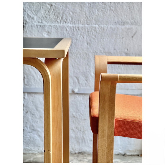 Image 1 of Juego de 2 sillas Magnus Olesen naranjas, Dinamarca, años 70 