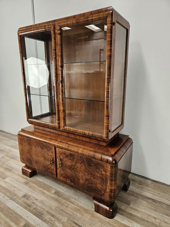 Vetrina francese Art Decò degli anni '40 in noce, Vetrine, Legno, Marrone (foto 2 di 28)