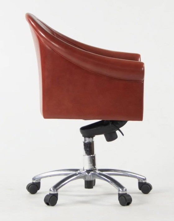 Chaises de bureau vintage Poltrona Frau Design – Chaises pivotantes, Leather (photo 5 of 5)